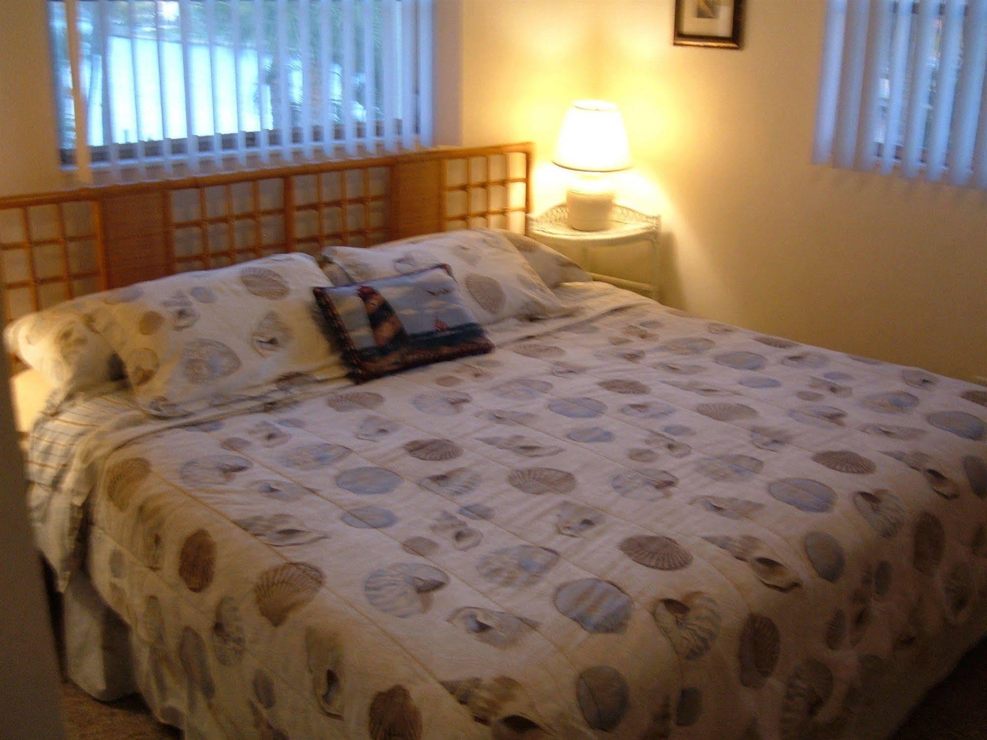 Hideaway Waterfront Resort Cape Coral Extérieur photo